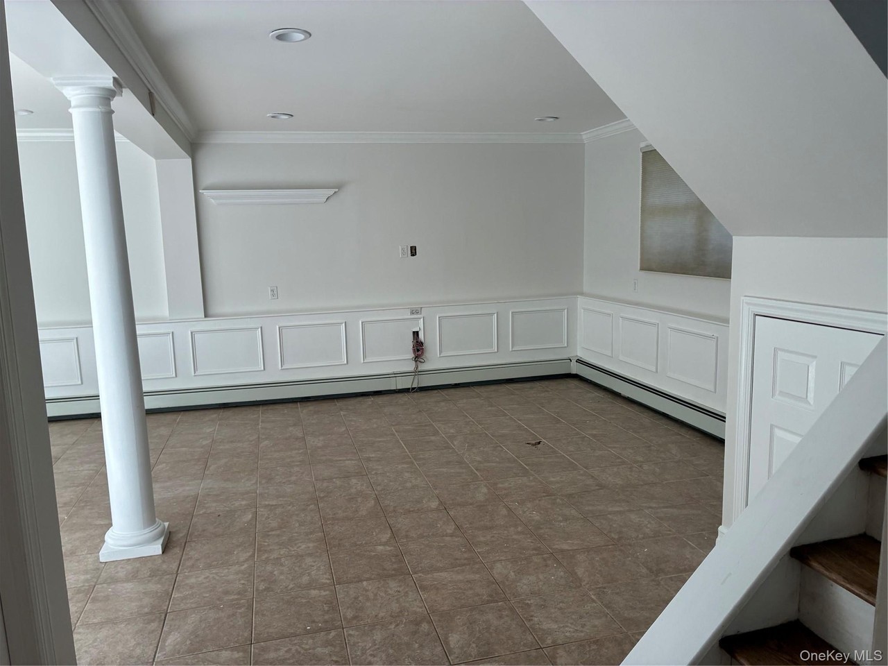 26 Quensel Ct - Photo 3 of 17