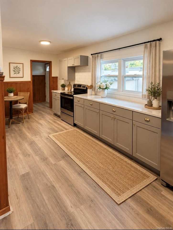 185 S Plank Rd - Photo 3 of 12