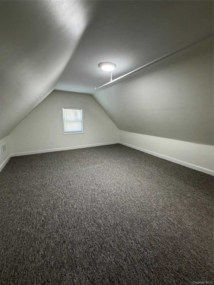185 S Plank Rd - Photo 6 of 12
