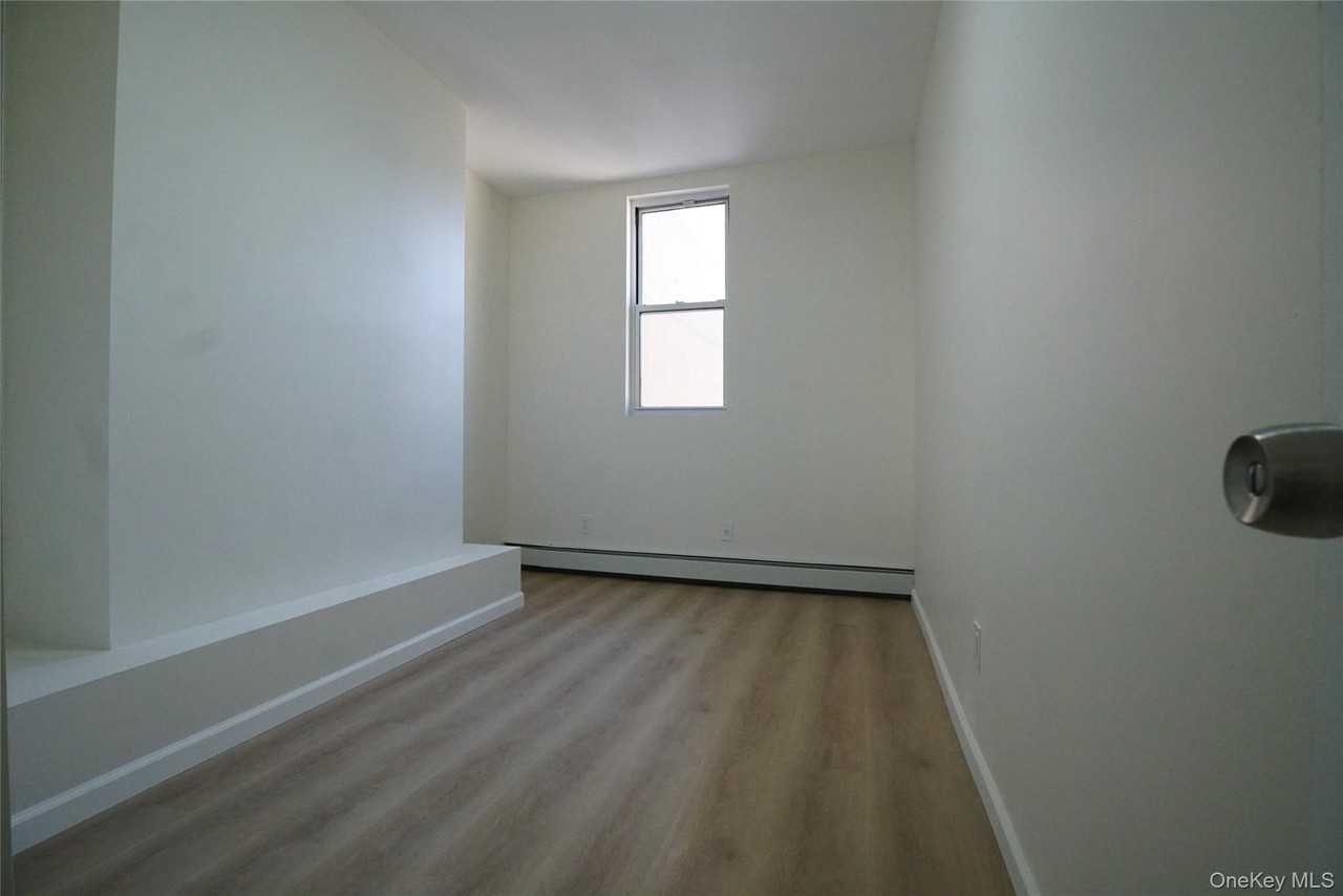 1446 College Point Blvd #2FL - Photo 3 of 14