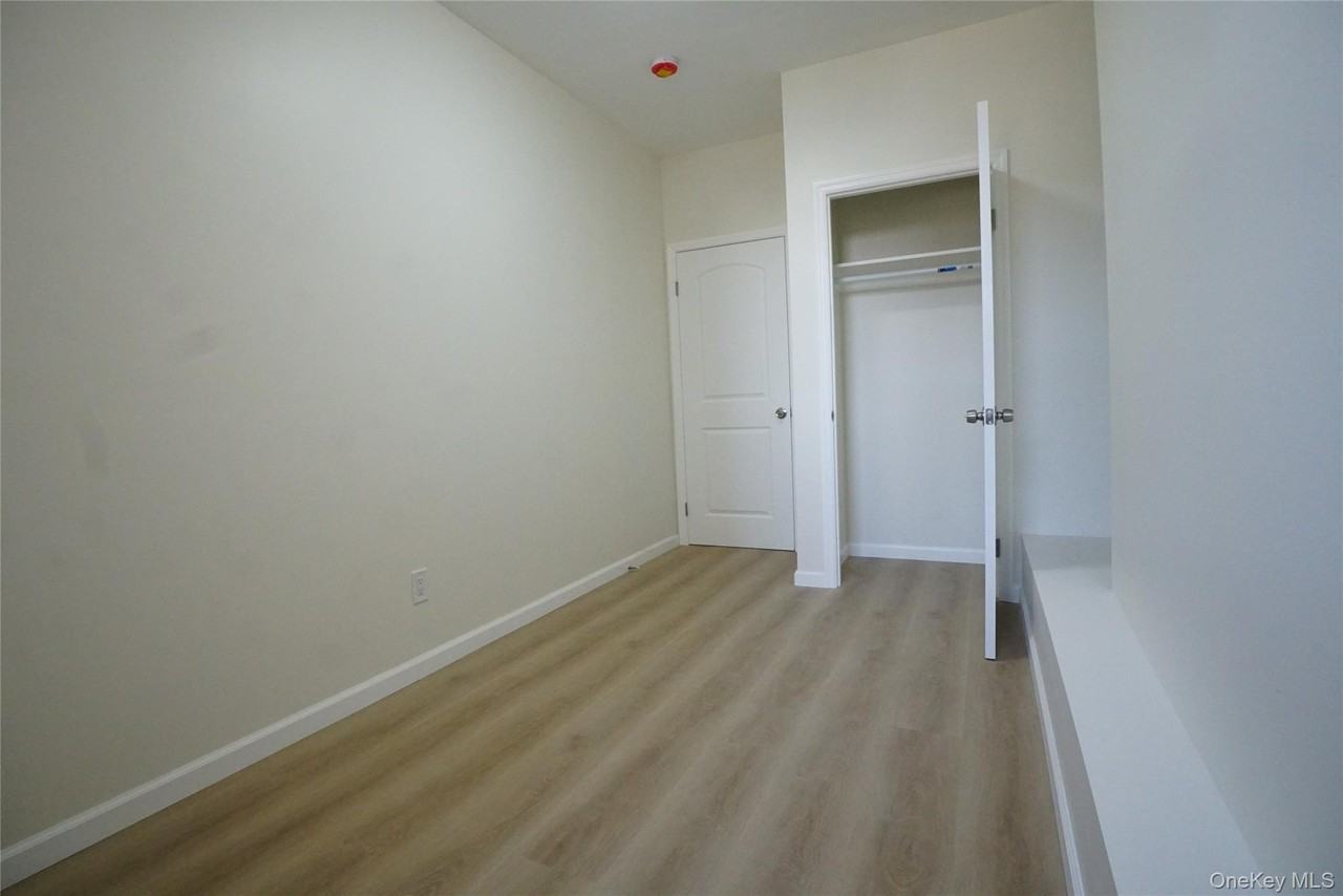 1446 College Point Blvd #2FL - Photo 4 of 14