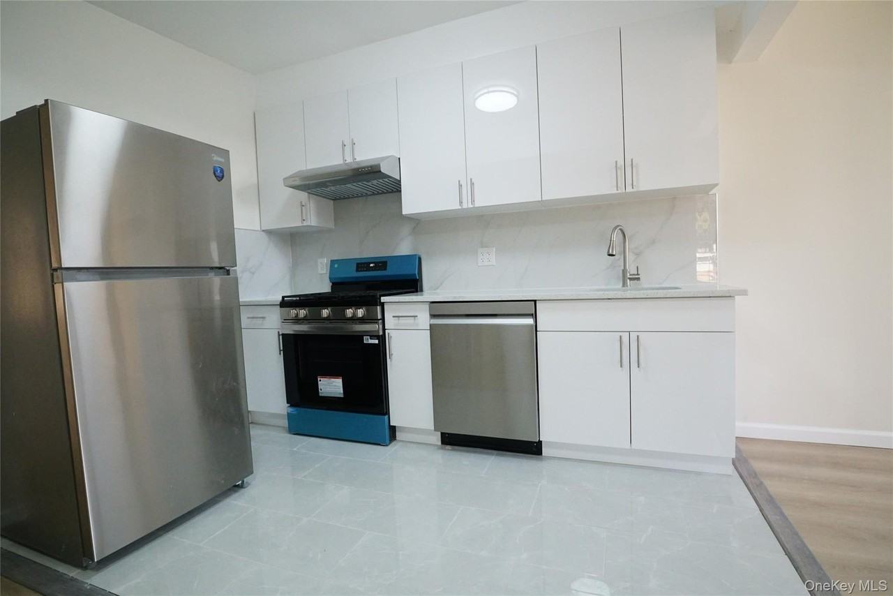 1446 College Point Blvd #3FL - Photo 4 of 21