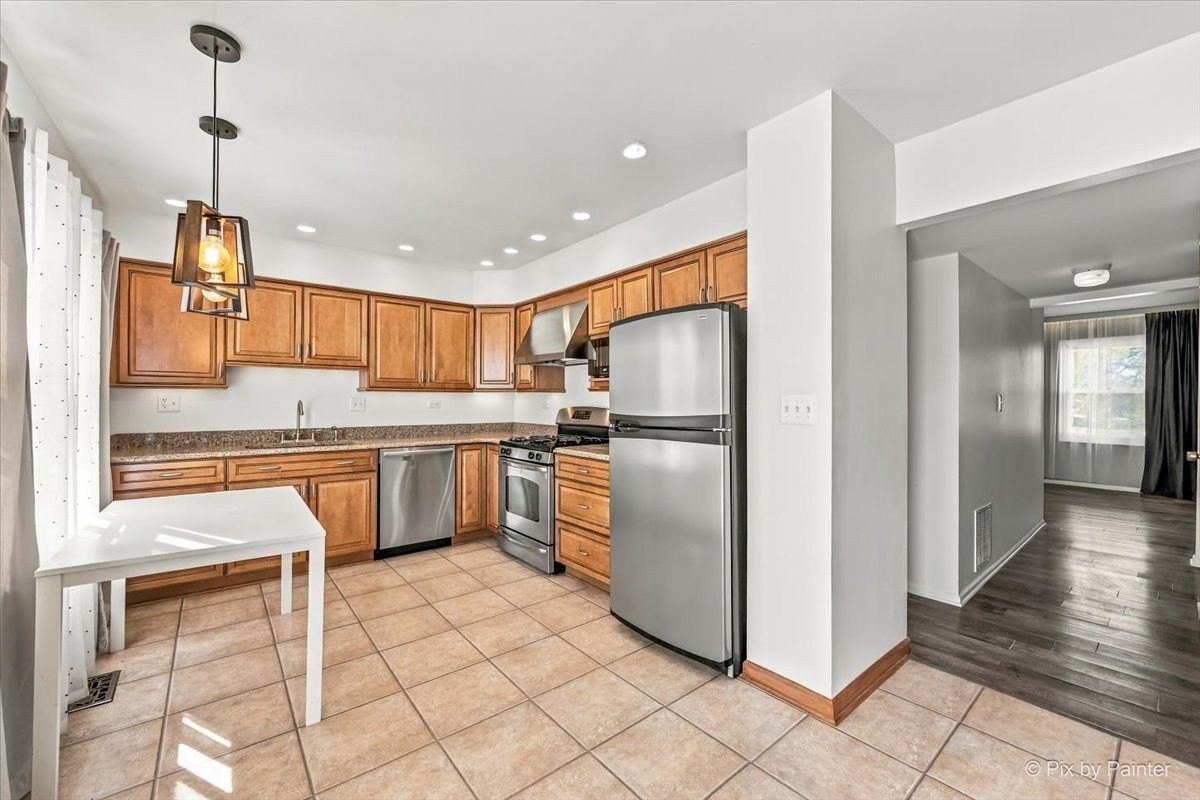 1901 Richmond Ct #1901 - Photo 7 of 24