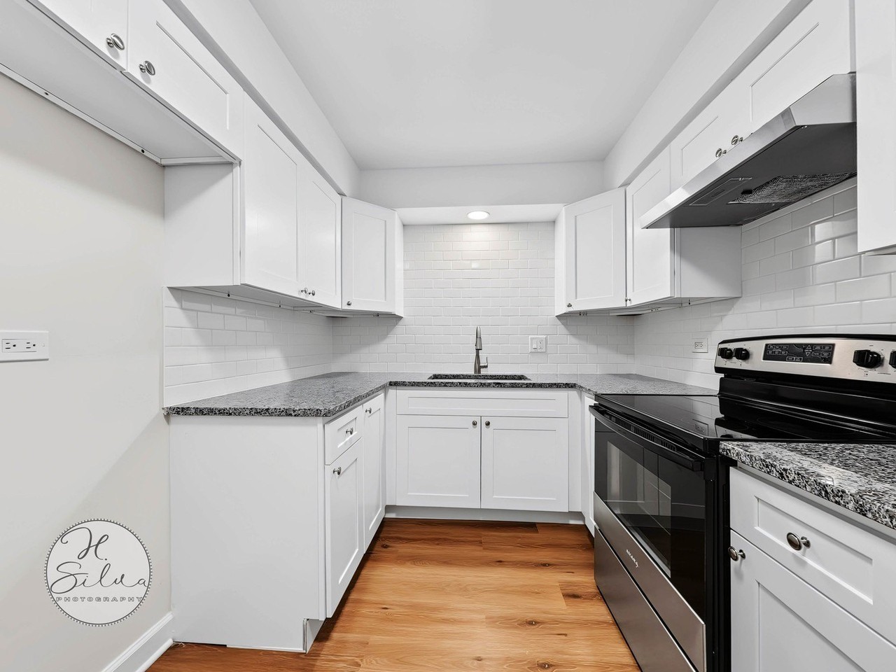 15 Arrowhead Dr #24 - Photo 7 of 14