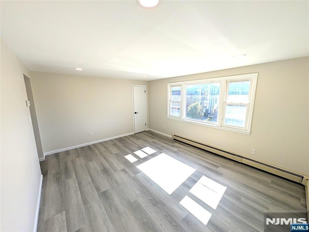 228 Cleveland Ave - Photo 5 of 14