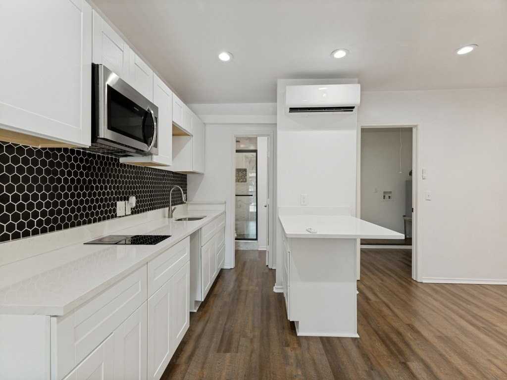 6924 Richardson Dr - Photo 5 of 12