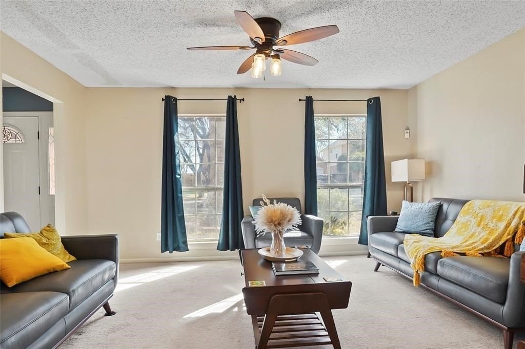 5329 Grand Mesa Dr - Photo 5 of 39