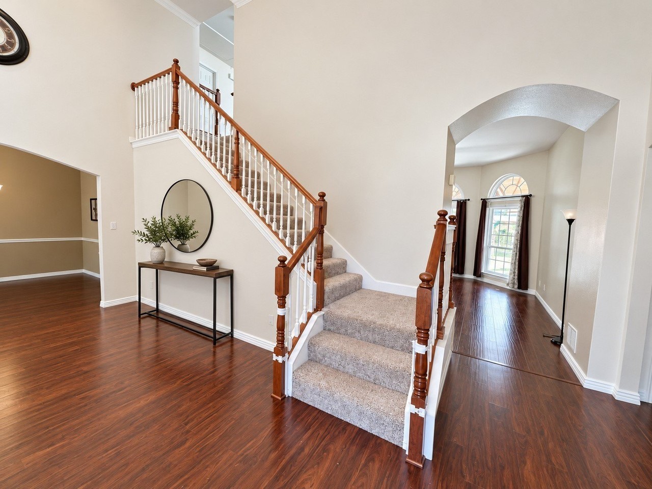 311 Cordova Dr - Photo 2 of 21