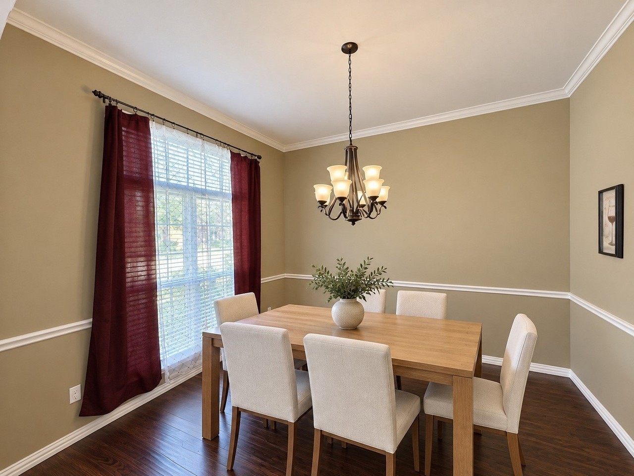 311 Cordova Dr - Photo 5 of 21