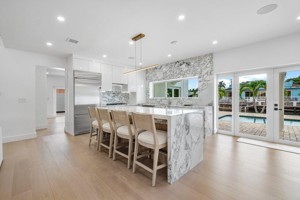 featured image of 1366 Sw 4th Ct