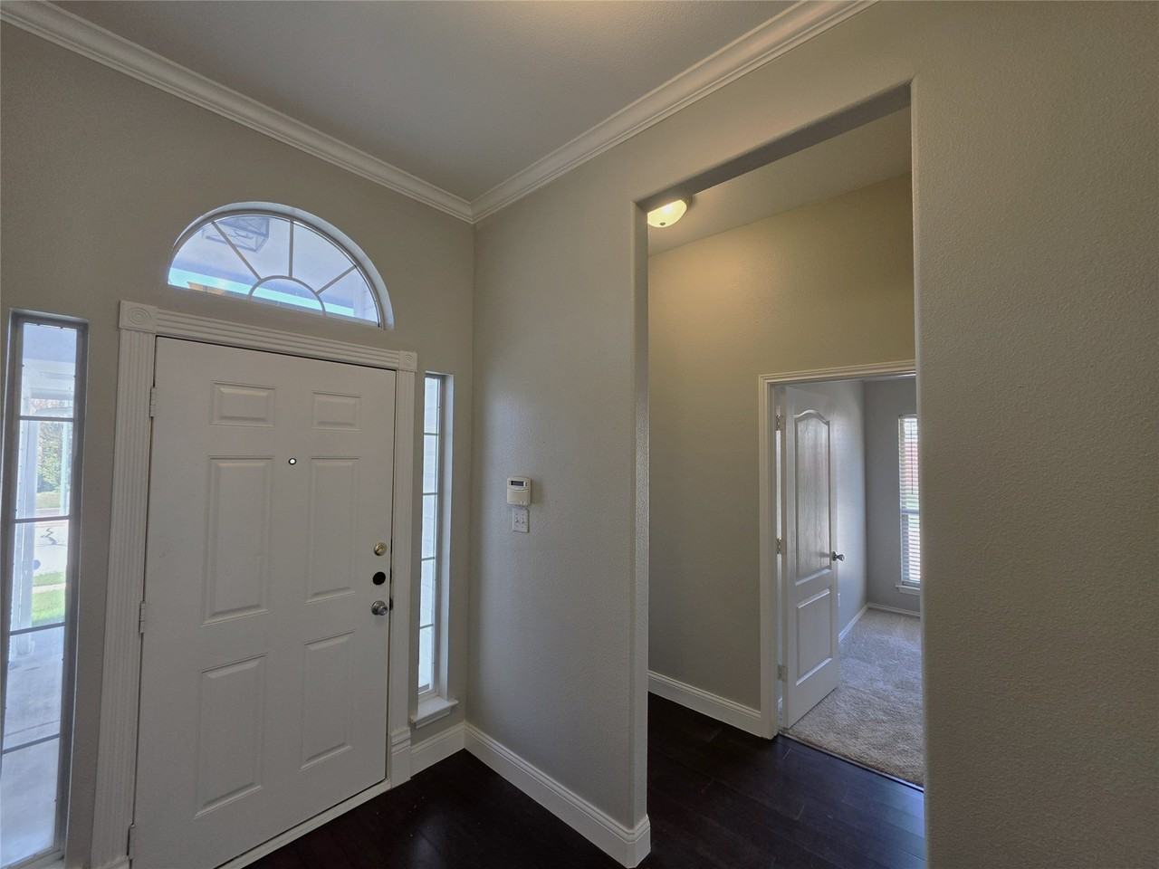 2968 Thames Trl - Photo 6 of 24