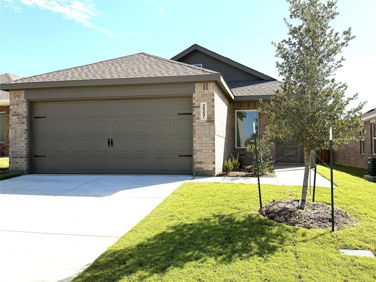 2557 Guineas Ln - Photo 2 of 27