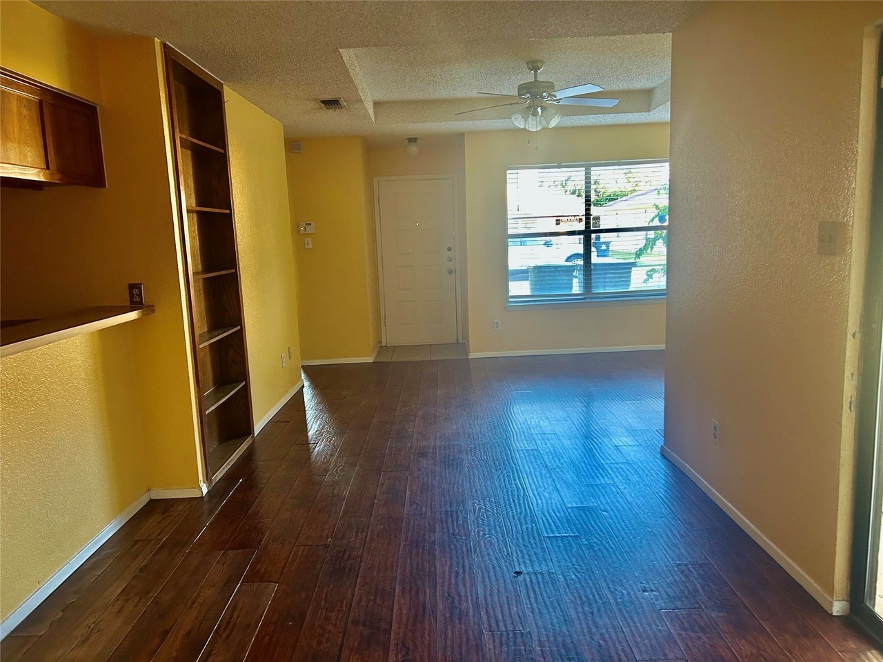 2310 Miguel Ln - Photo 5 of 13