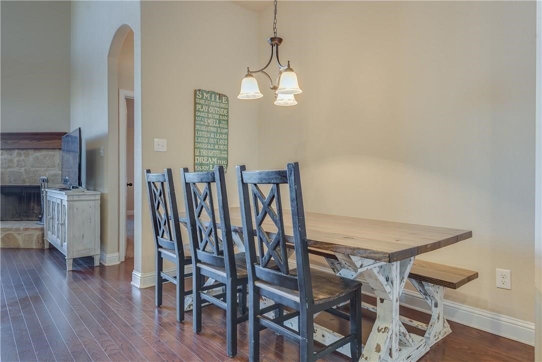 423 Florence Dr - Photo 6 of 29