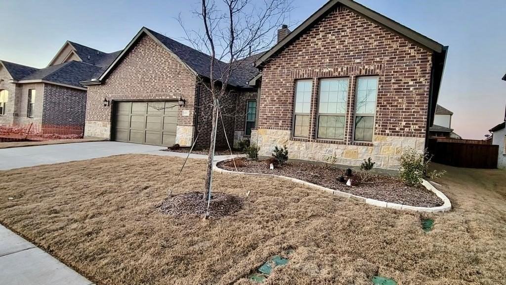 16917 Eastbrook Dr - Photo 3 of 23