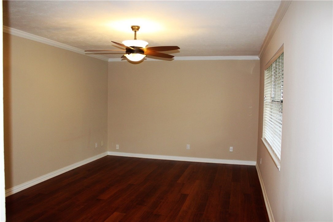 908 Wateka Way - Photo 2 of 9