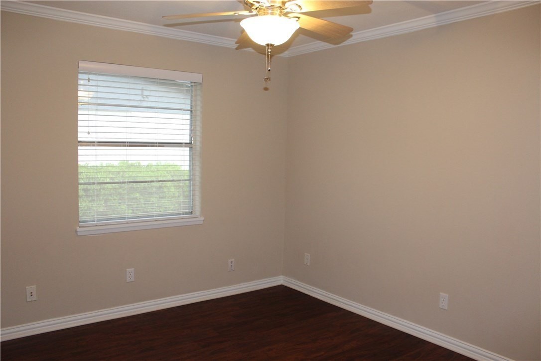908 Wateka Way - Photo 7 of 9