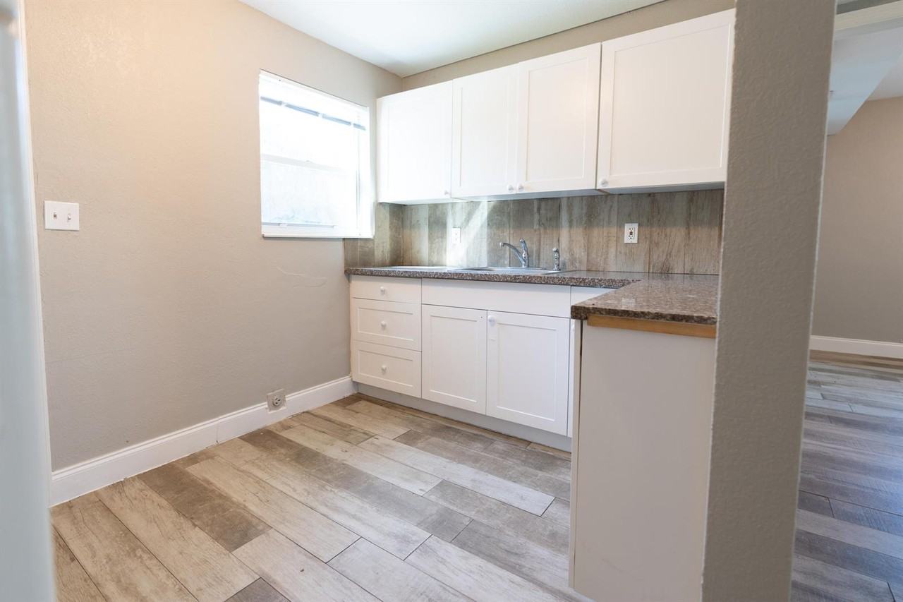 3392 2nd Ave N - Photo 3 of 8