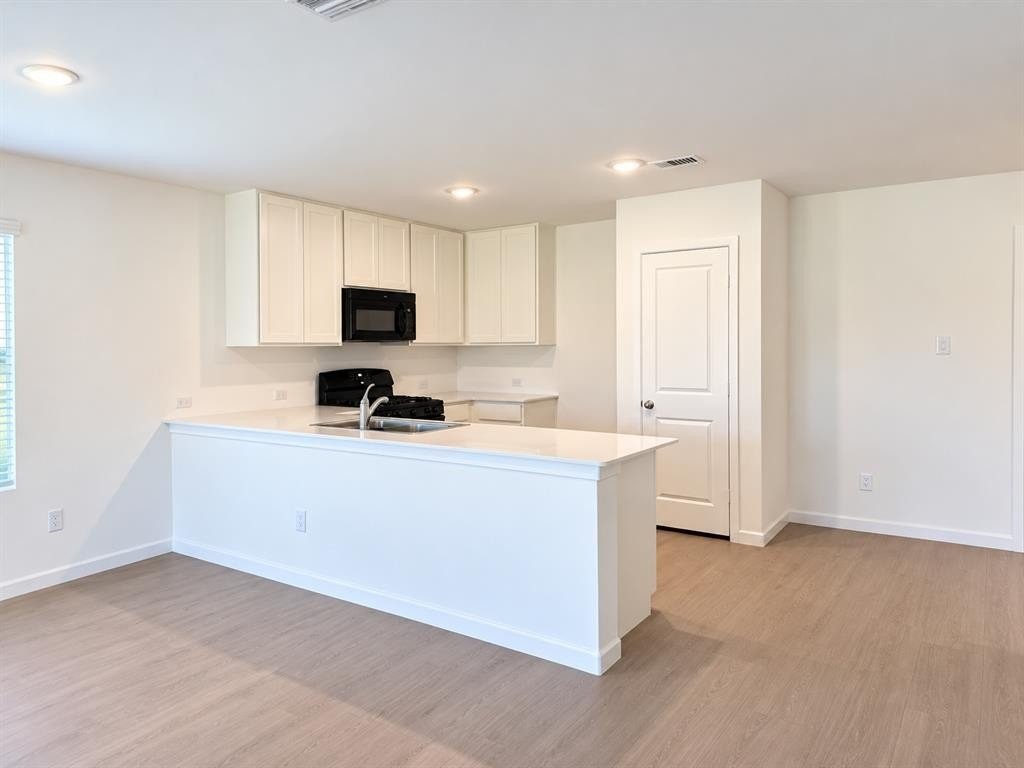 Chestnut Dr - Photo 3 of 10