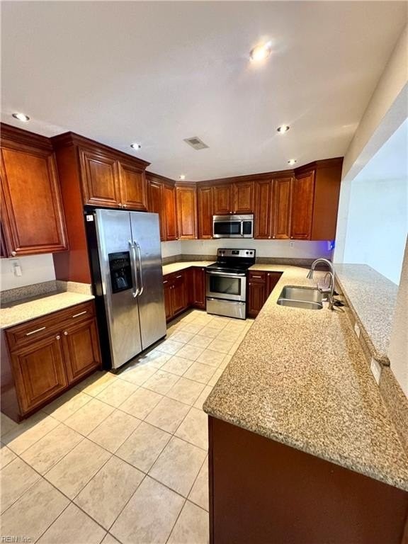 2932 Doris Ave - Photo 4 of 14