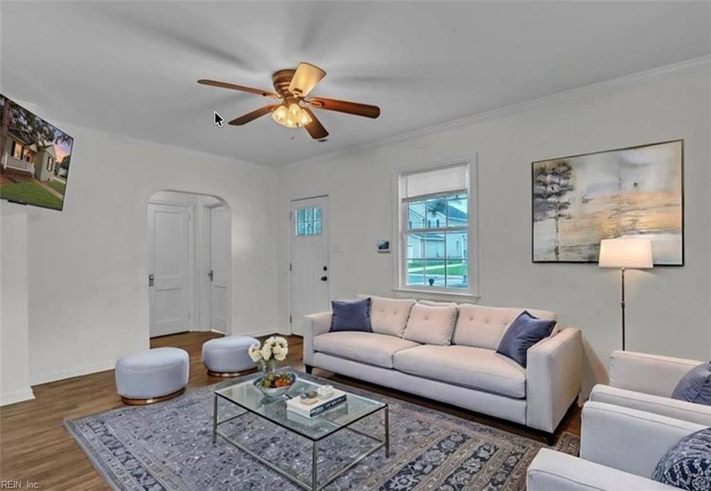 32 Old Fox Hill Rd - Photo 3 of 12