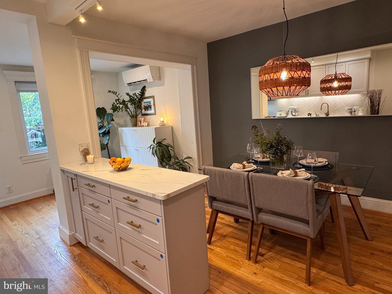 314 Bryant St Ne - Photo 6 of 29