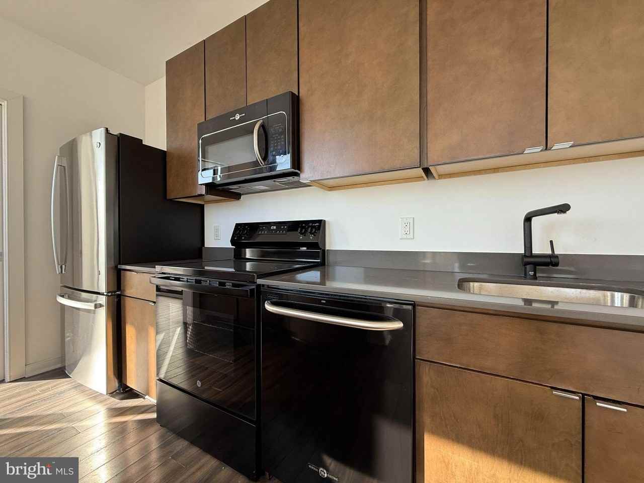 1250 9th St Nw #511 - Photo 5 of 27