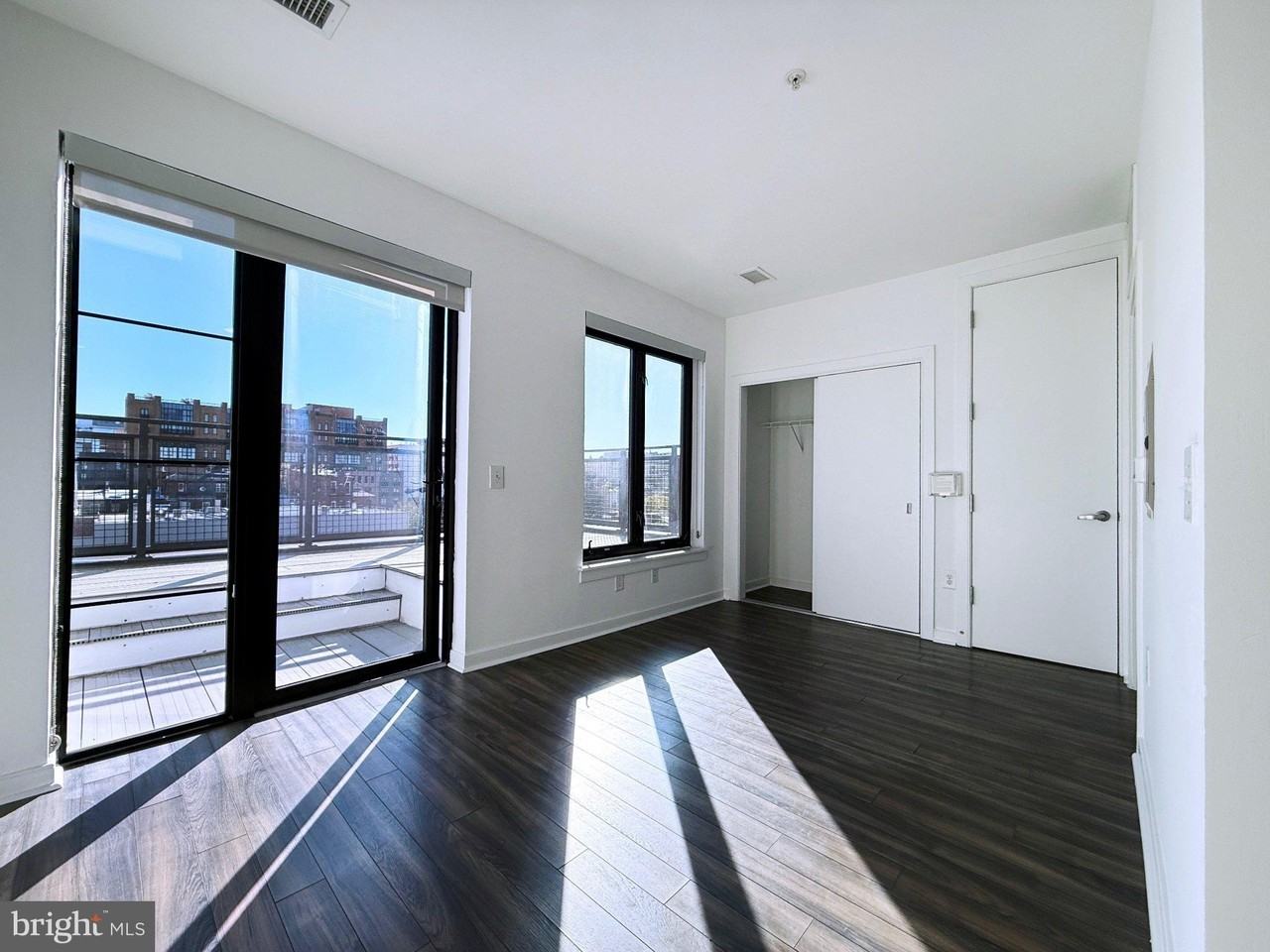 1250 9th St Nw #514 - Photo 5 of 17