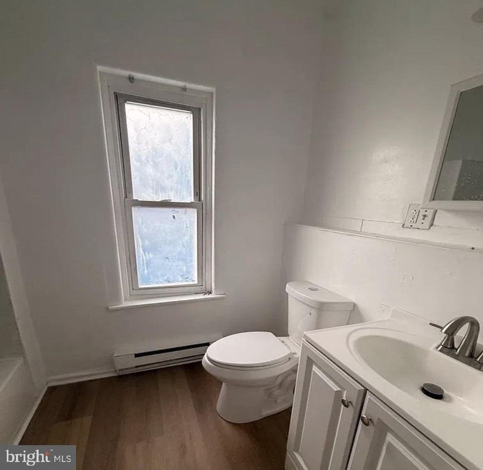 265 N Front St - Photo 5 of 5