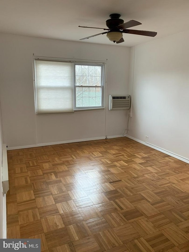 3607 Gunston Rd - Photo 7 of 11
