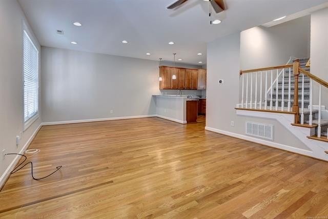 4419 Lydias Dr - Photo 4 of 30