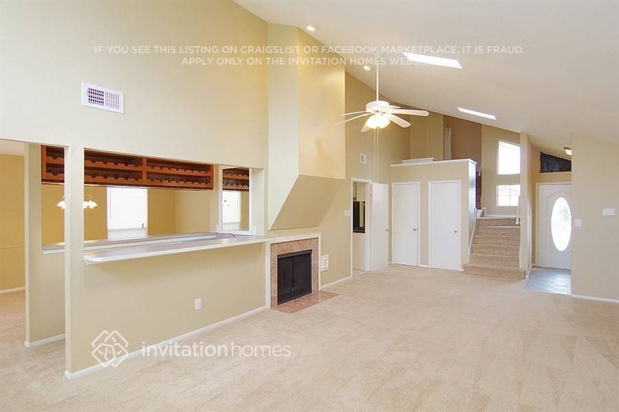 12504 Riva Ridge Ln - Photo 2 of 21
