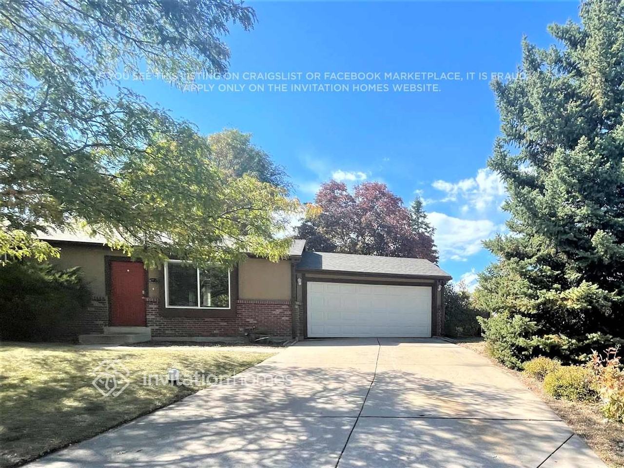 5761 S Lewis St - Photo 2 of 25