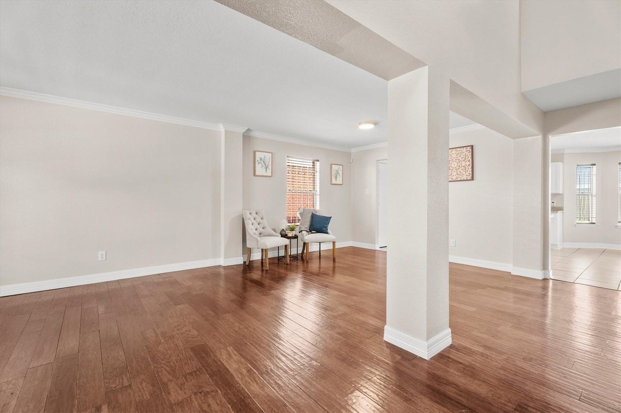 5918 Stirring Winds Ln - Photo 3 of 35