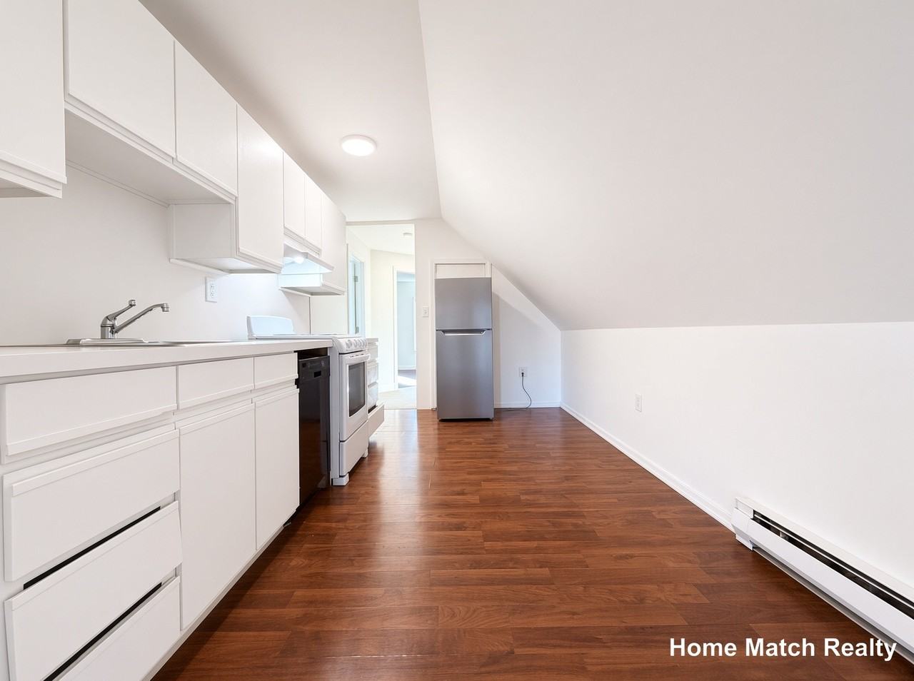 Lambert Ave #3 - Photo 2 of 29