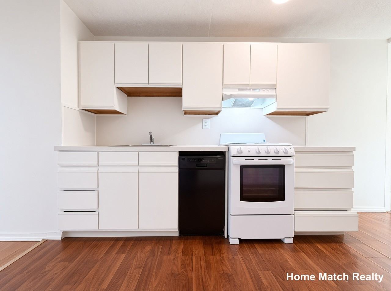 Lambert Ave #3 - Photo 5 of 29