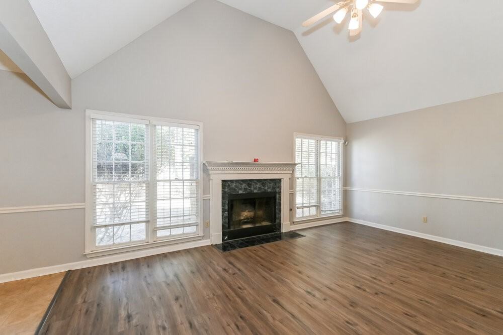 7862 Tankard Dr - Photo 4 of 16