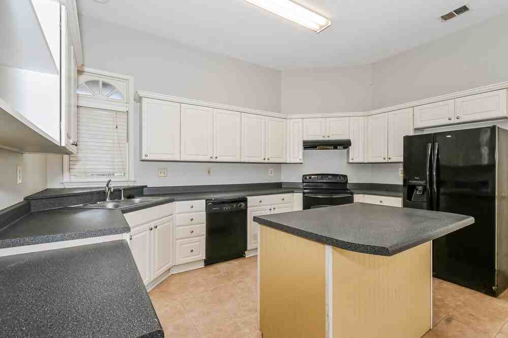 7862 Tankard Dr - Photo 7 of 16