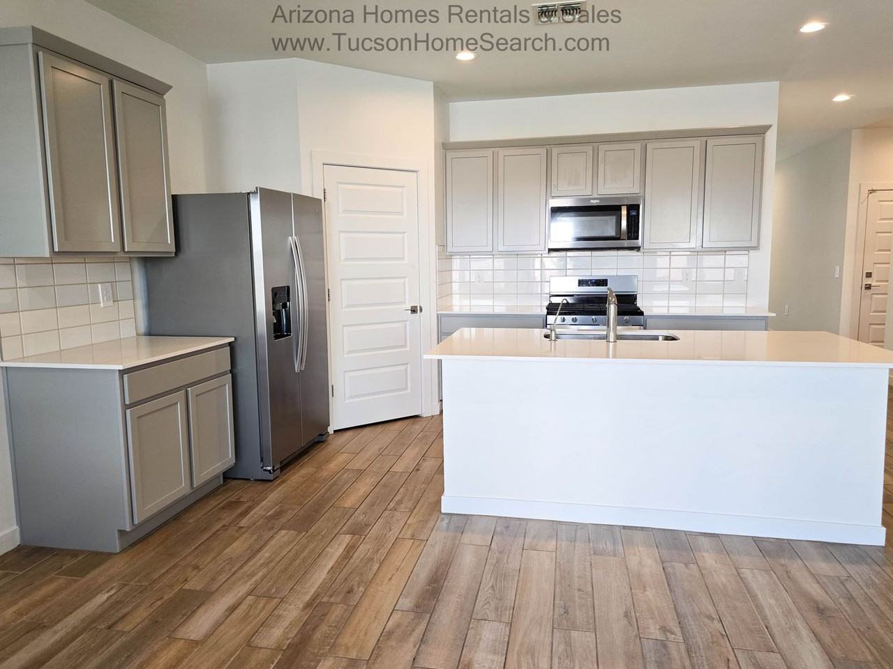 12795 E Russo Dr - Photo 3 of 18