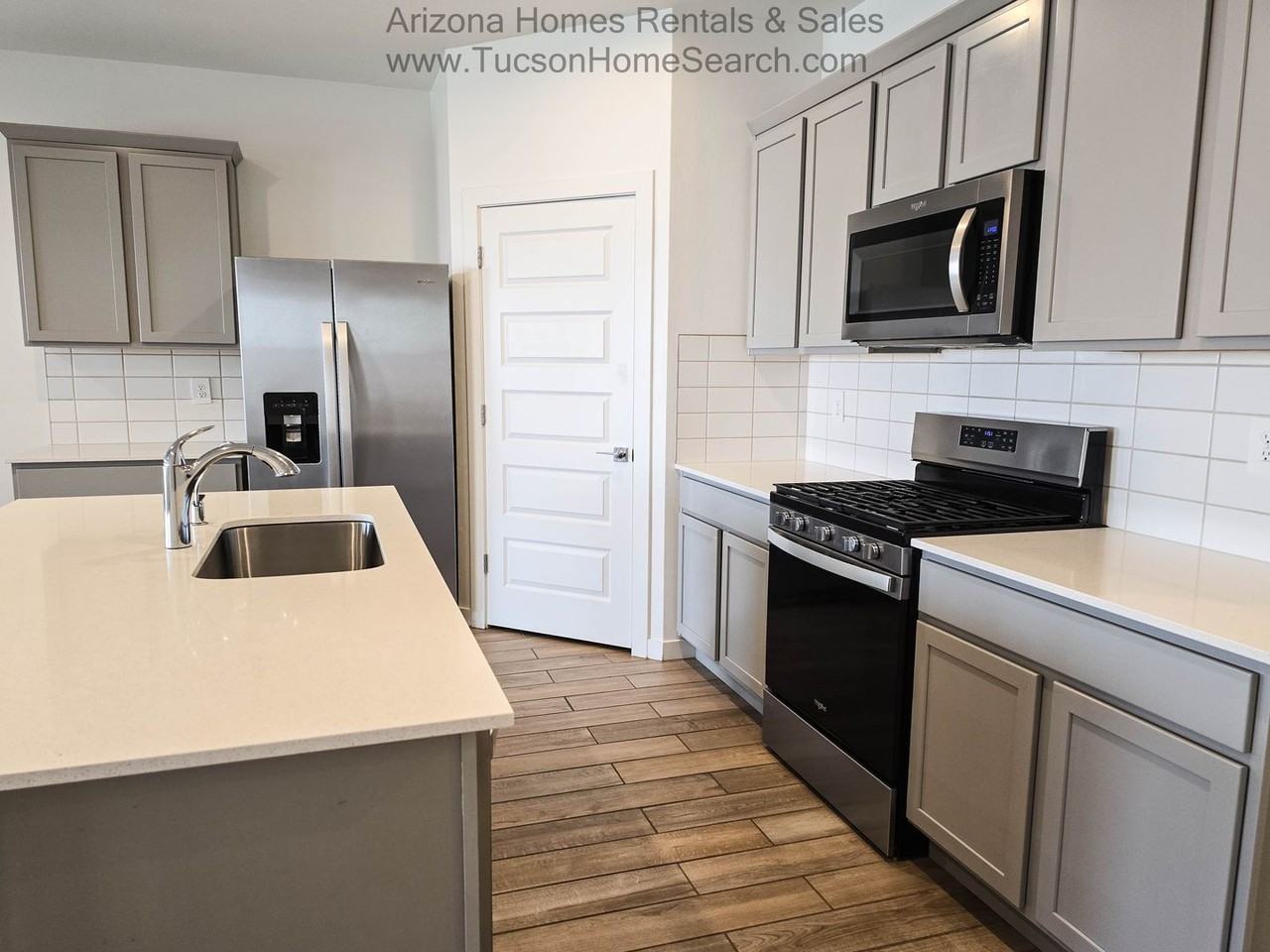 12795 E Russo Dr - Photo 4 of 18