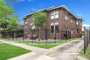 3812 La Branch St #4 - Photo 1 of 1