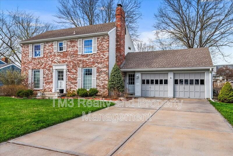 7700 W 95th Ter - Photo 2 of 48
