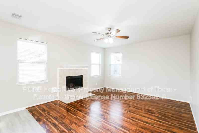 2131 Chelsea Vale Dr - Photo 3 of 17