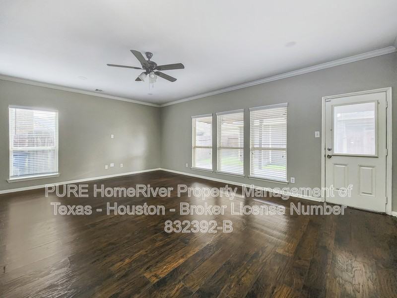 14711 Scenic Sky Way - Photo 7 of 32