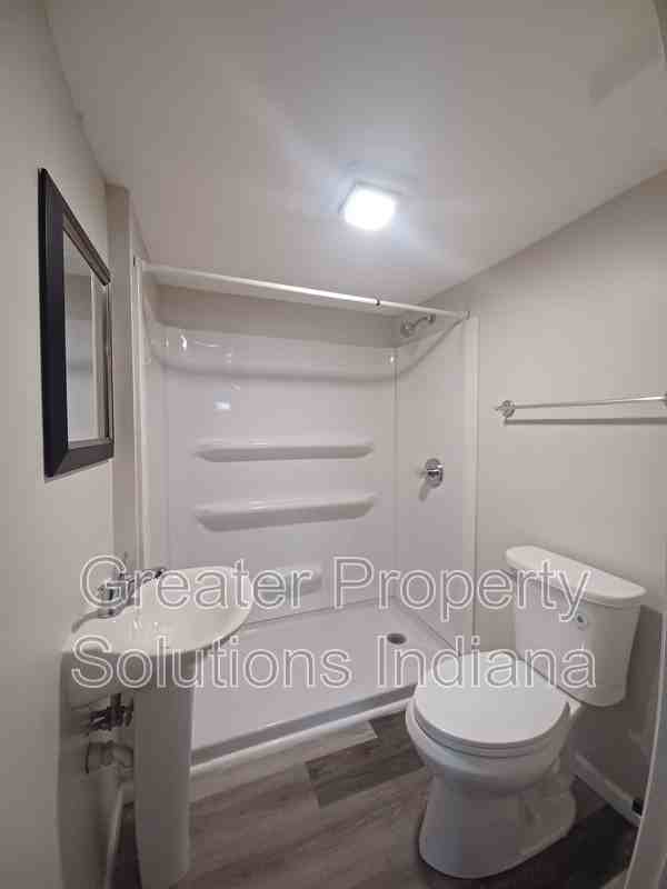 307 Washington Stunit E - Photo 5 of 5