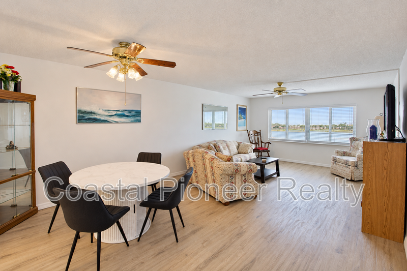 4750 Cove Cir #905 - Photo 5 of 20