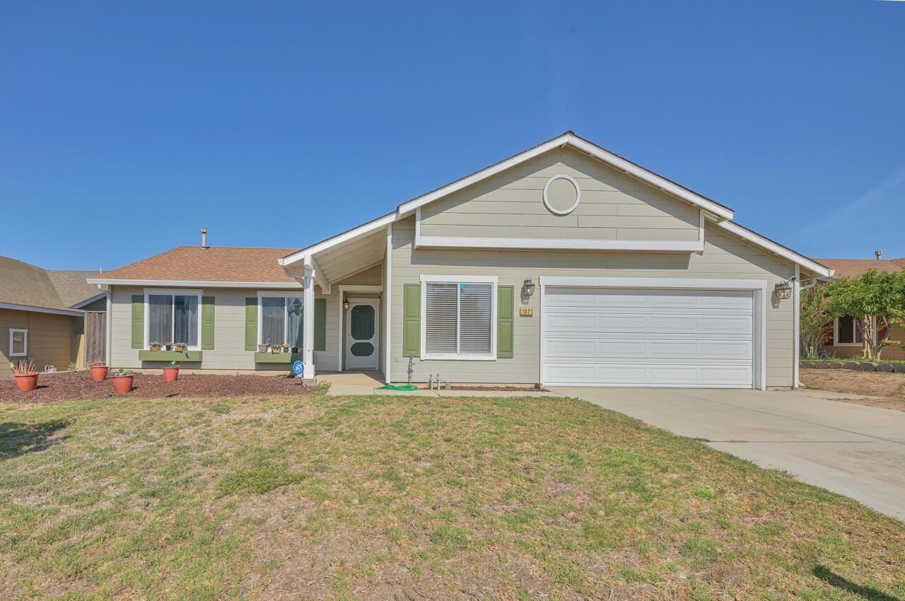 1021 Viewpointe St - Photo 2 of 18