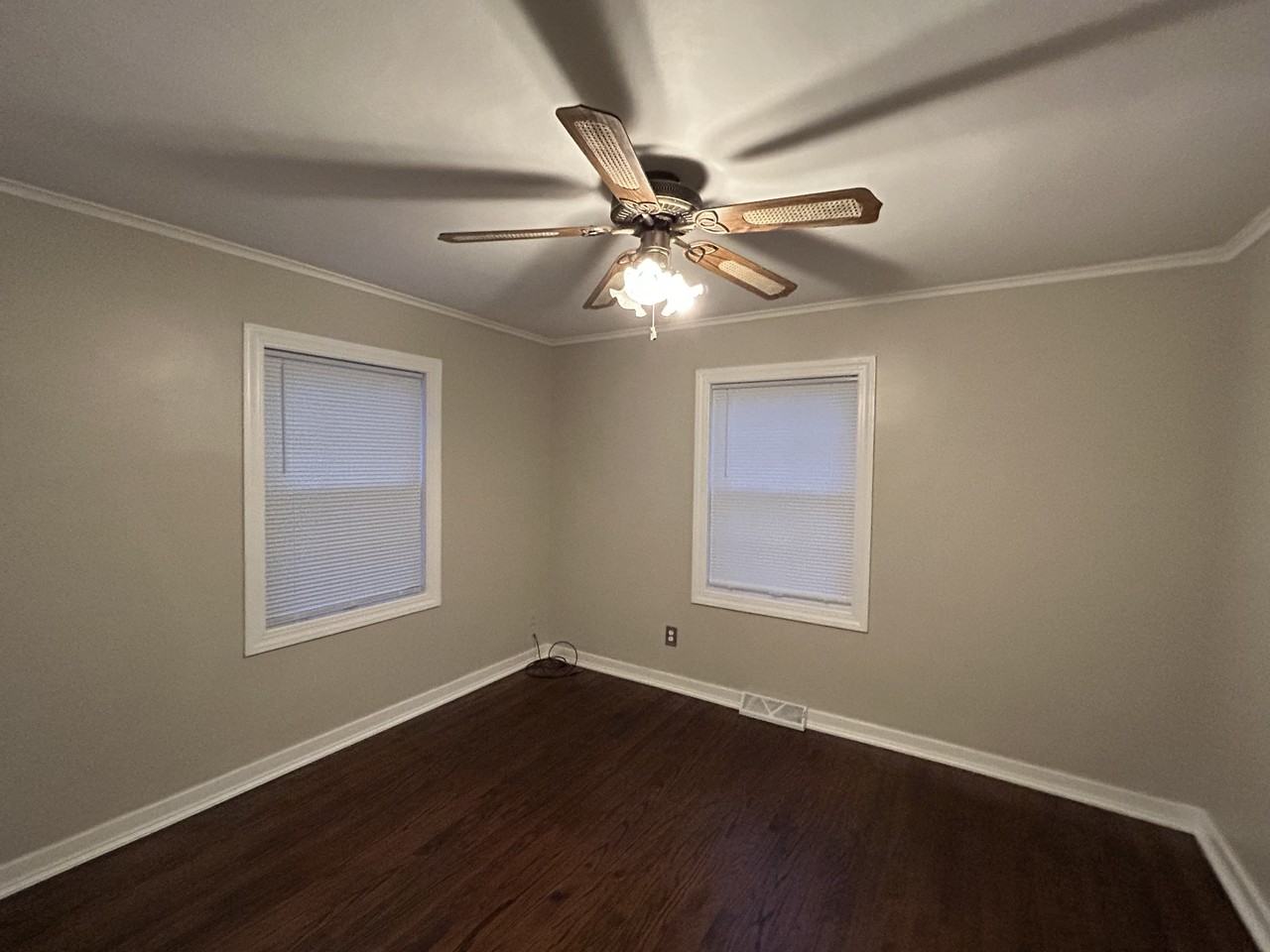 510 N Lawrence St - Photo 4 of 7