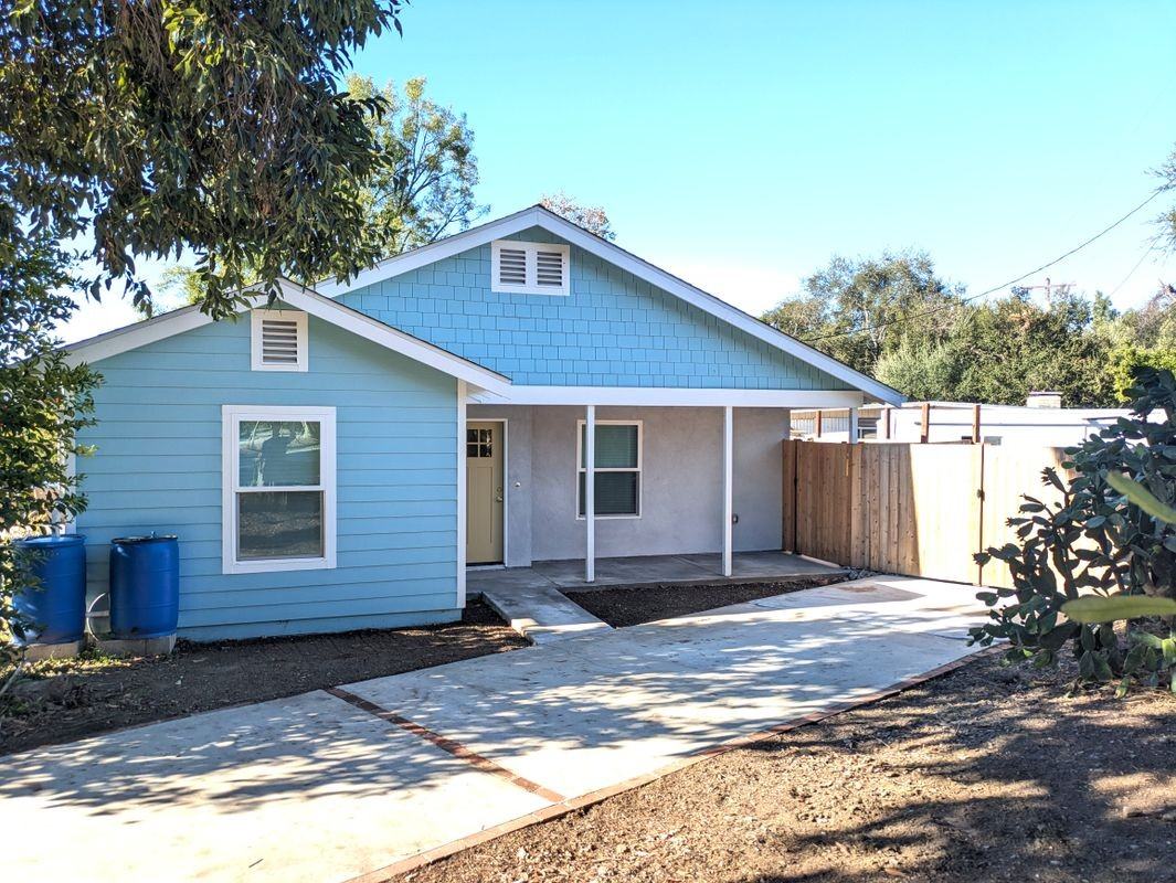 265 E Arrow Hwy - Photo 2 of 11