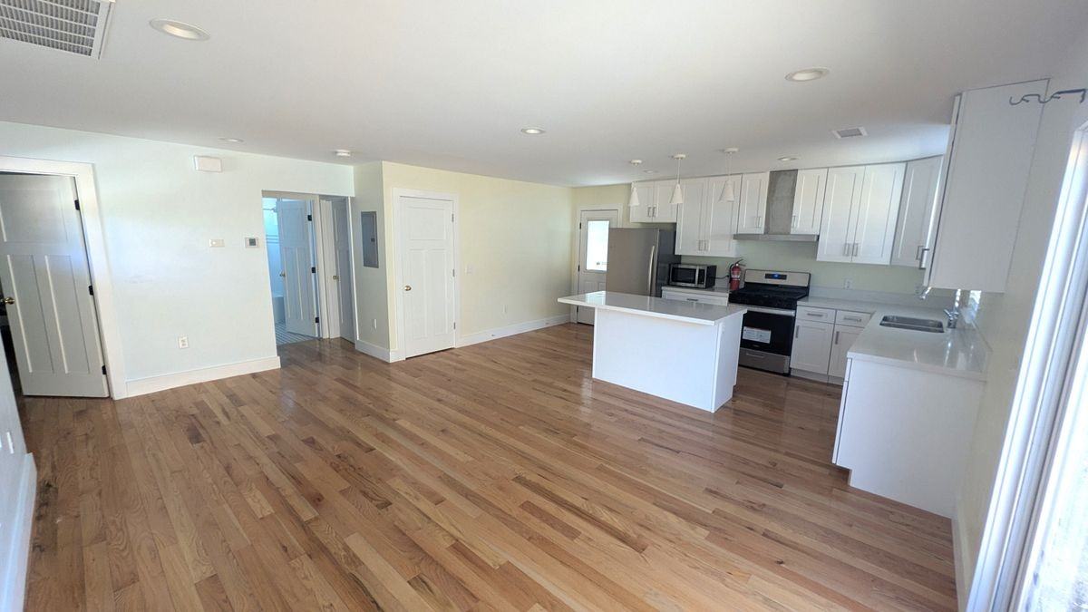 265 E Arrow Hwy - Photo 6 of 11